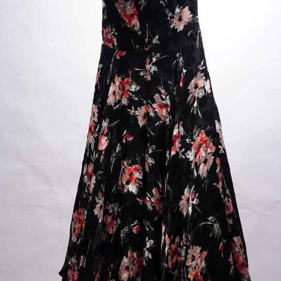 White House Black Market Silk Blend Cocktail Dress - Picture 3 of 3